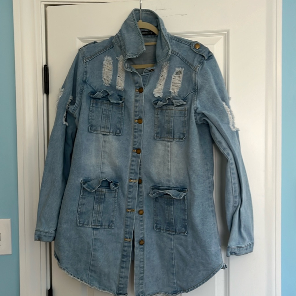 Tanning Distressed Jean Jacket Size Xl